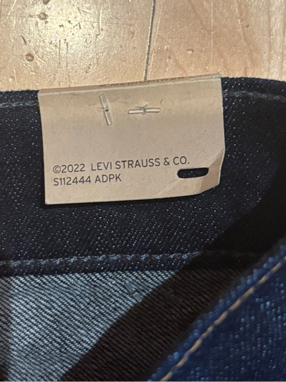 NWT Levi's Women’s 311 Shaping Skinny Jeans - Dark Blue size 28x30 - Picture 10 of 10